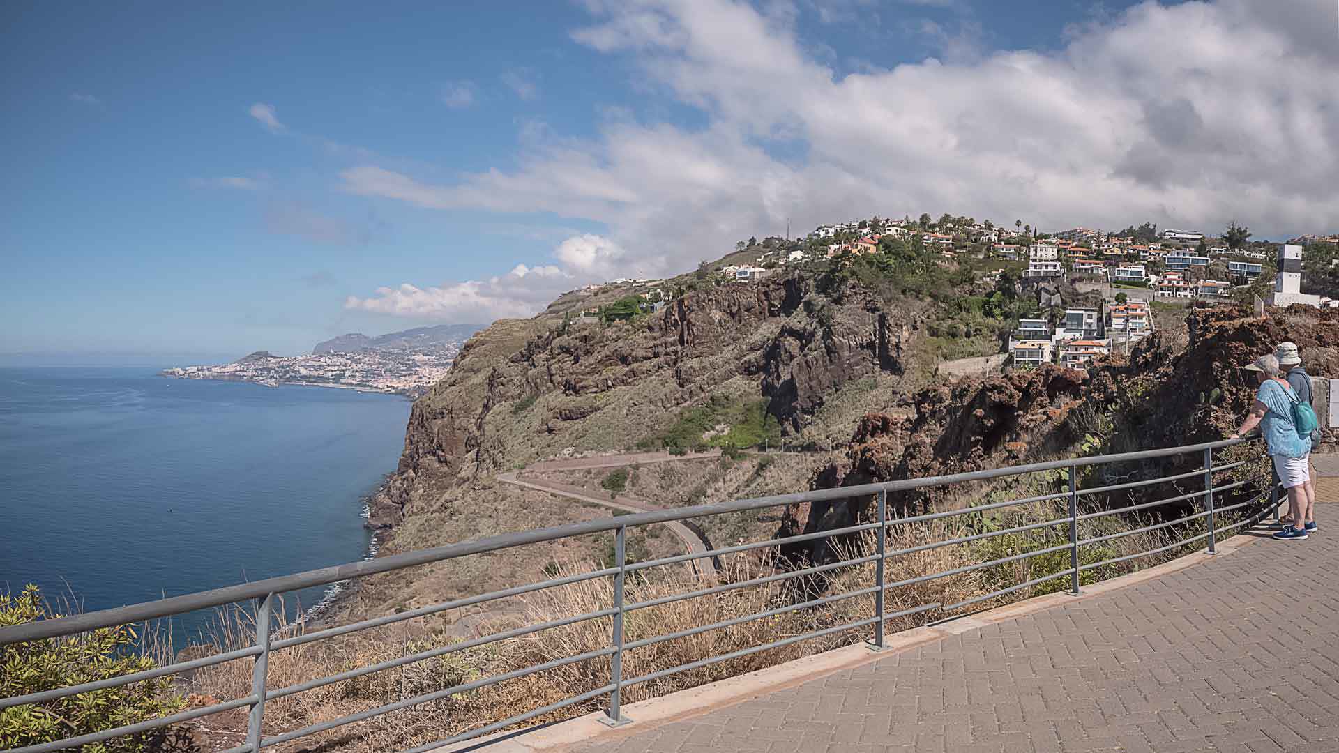 Cristo Rei Viewpoint 2